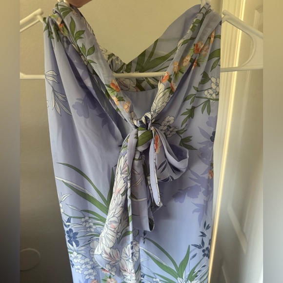 Vince Camuto Floral Halter Midi Dress Size 6 Blue Chiffon. EUC. - Picture 5 of 6